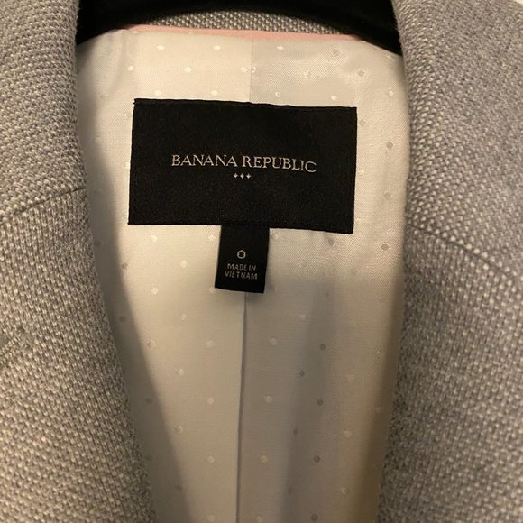 Gray Banana Republic Blazer - Picture 3 of 4
